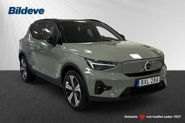 Begagnad 2023 Volvo XC40 SUV | 359 900 kr - Bild 1/4