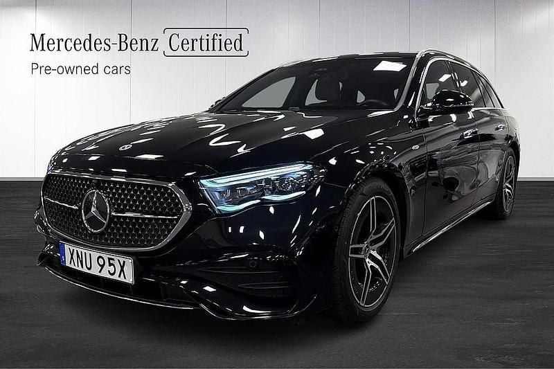 Svart Begagnad 2024 Mercedes E300 AMG Kombi | 689 000 kr (Marknadspris) - Bild 1/4
