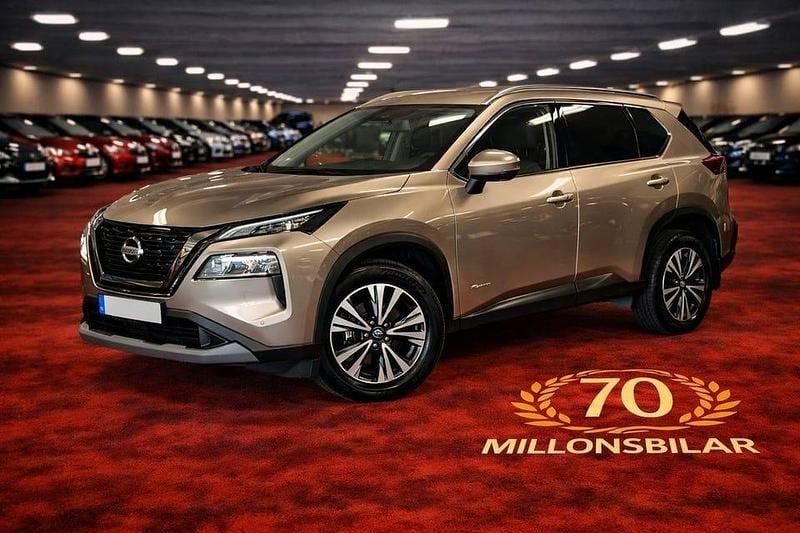 Begagnad Nissan X-Trail 214 HK (157 kW) 2023 Sundustmetallic SUV