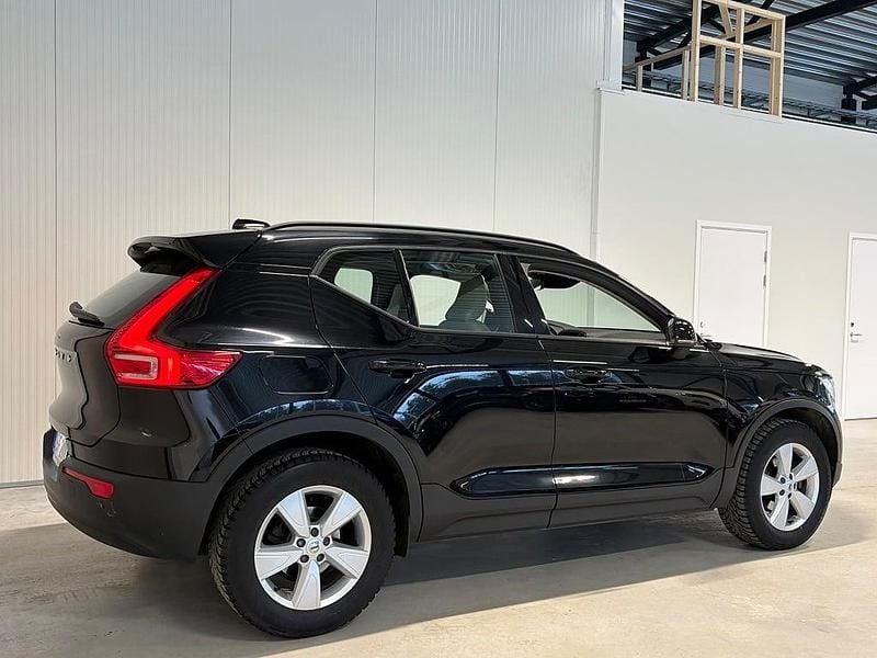 Begagnad Volvo XC40 Business Edition 163 HK (119 kW) 2020 Svart SUV