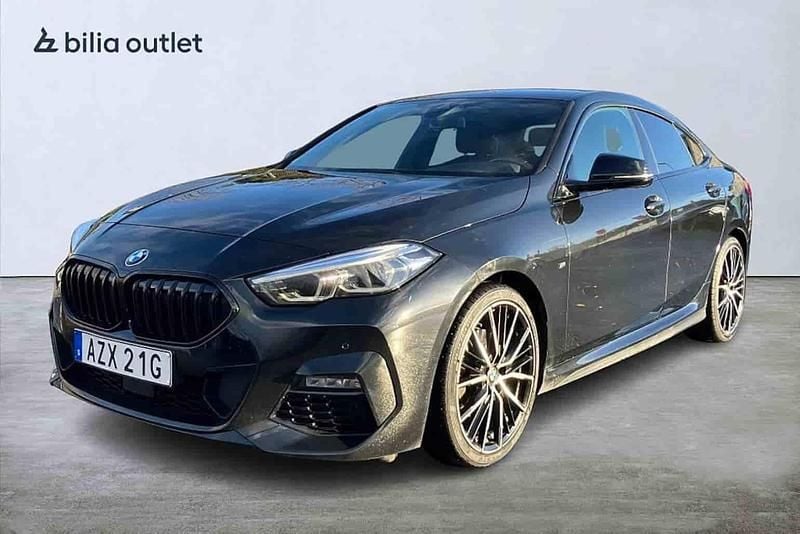 Svart Begagnad 2021 BMW 218 Sportkupé | 314 900 kr (Lite dyr) - Bild 1/1
