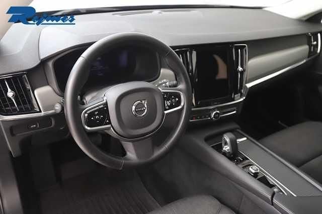 Begagnad Volvo V90 197 HK (144 kW) 2024 Kombi