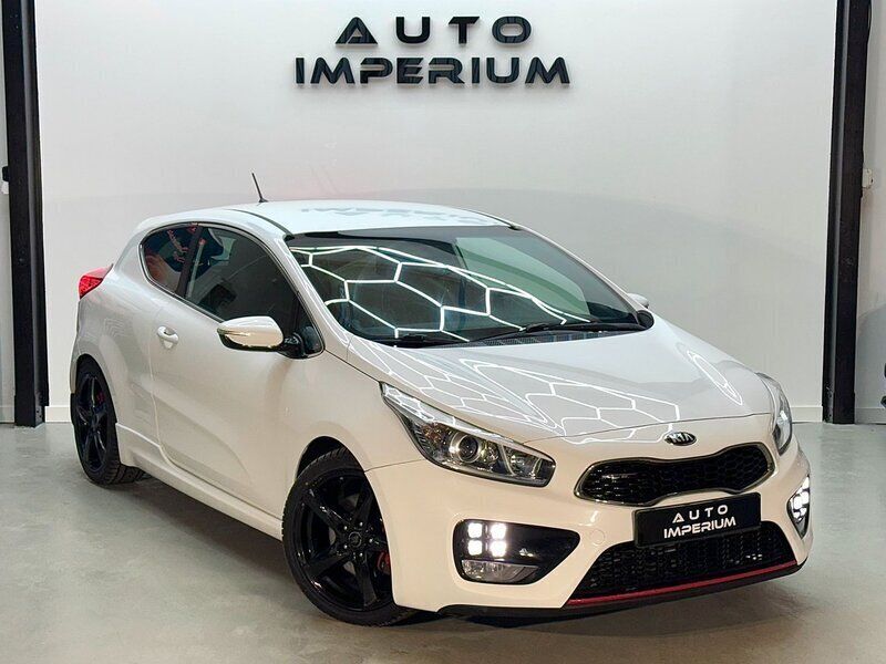 Vit Begagnad 2013 Kia ProCeed GT Halvkombi | 109 900 kr (Lite dyr) - Bild 1/4