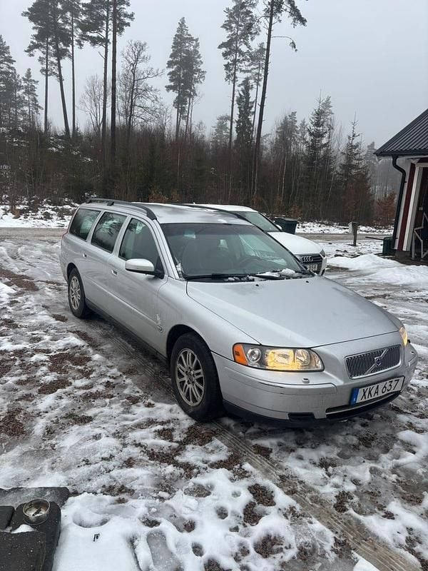 Begagnad Volvo V70 140 HK (102 kW) 2006 Kombi