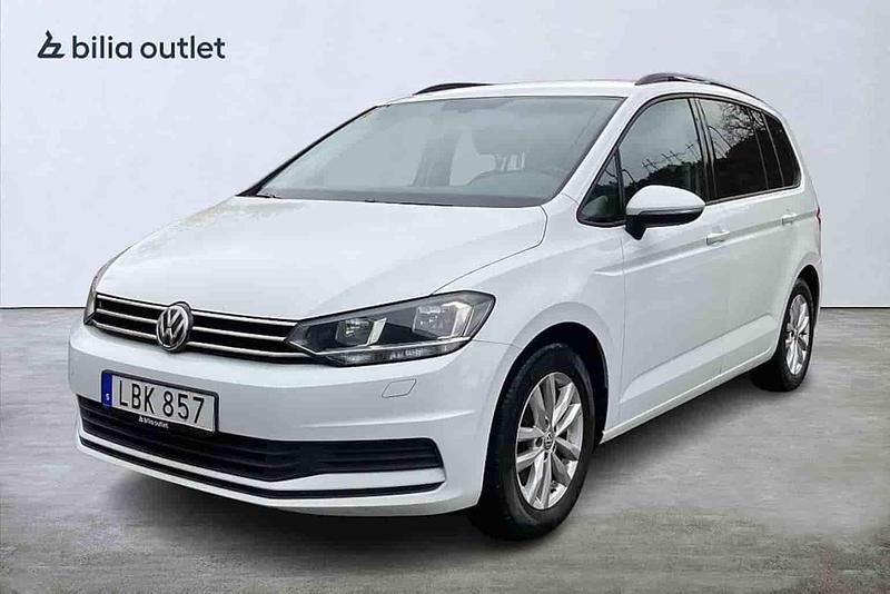 Vit Begagnad 2016 VW Touran Minibuss | 149 900 kr - Bild 1/1
