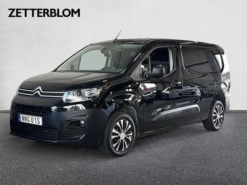 Begagnad Citroën Berlingo 131 HK (96 kW) 2021 Svart Minibuss