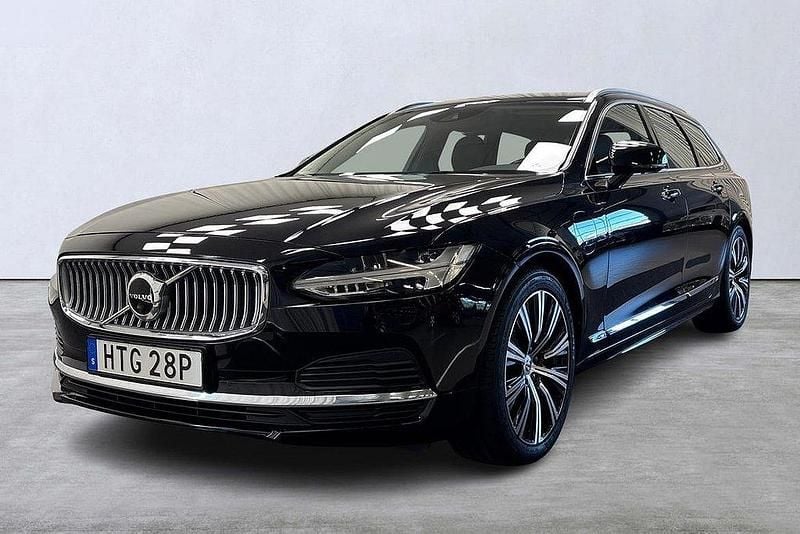 Svart Begagnad 2021 Volvo V90 Inscription Kombi | 389 900 kr (Marknadspris) - Bild 1/4