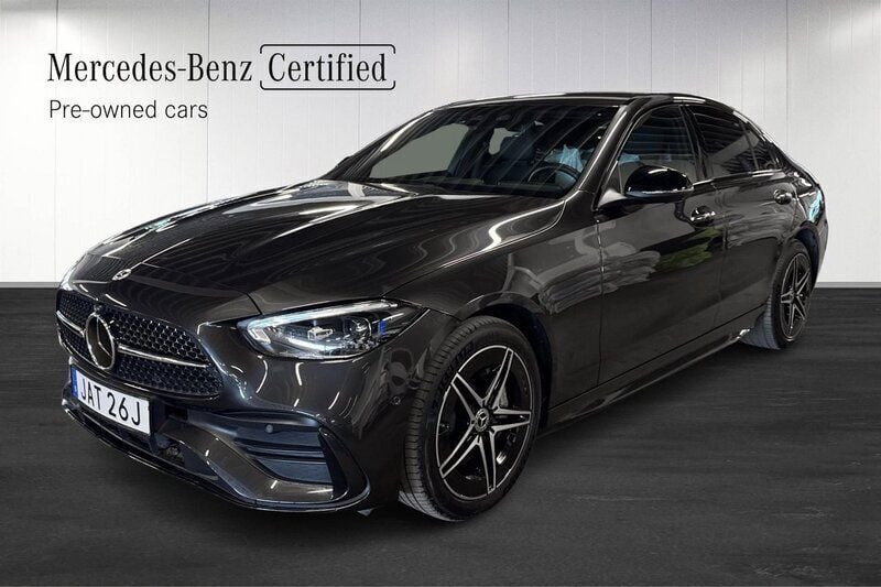 Grå Begagnad 2023 Mercedes C400 AMG line Sedan | 589 000 kr - Bild 1/4