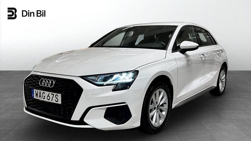 Ibisvit Begagnad 2023 Audi A3 Proline Sedan | 264 000 kr (Bra pris) - Bild 1/4