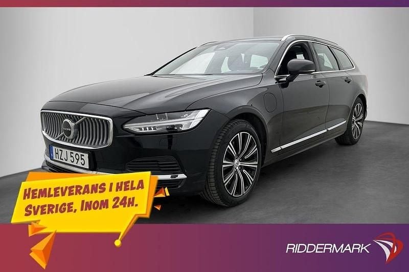Svart Begagnad 2022 Volvo V90 Momentum Kombi | 354 900 kr (Marknadspris) - Bild 1/3