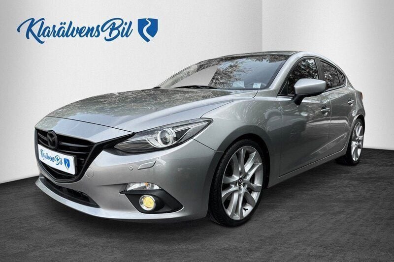 Grå Begagnad 2014 Mazda 3 Inclusive Halvkombi | 109 900 kr (Marknadspris) - Bild 1/4