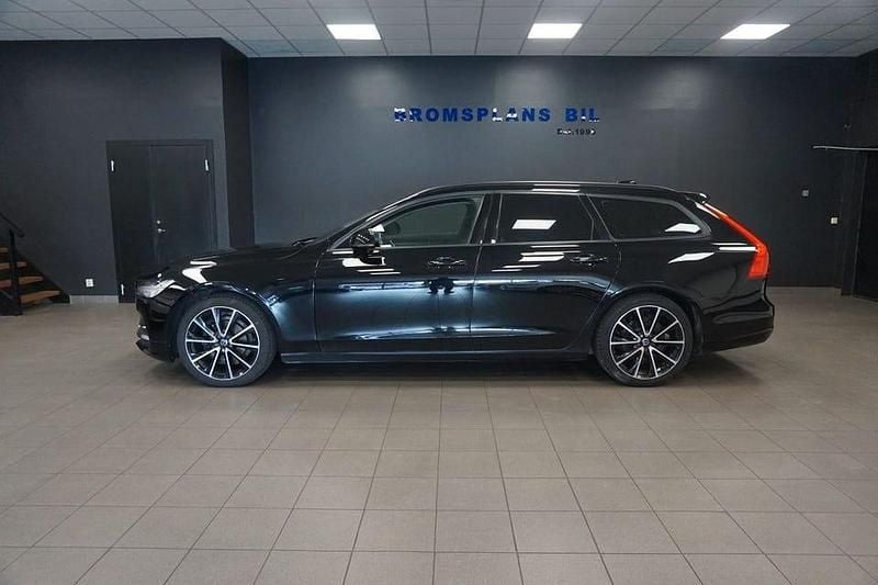 Svart Begagnad 2018 Volvo V90 Business Edition Kombi | 199 500 kr (Marknadspris) - Bild 1/4