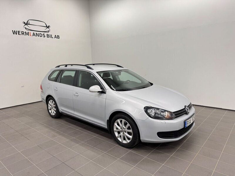 Silver Begagnad 2012 VW Golf VII Kombi | 84 900 kr (Bra pris) - Bild 1/4