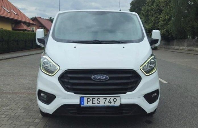 Vit Begagnad 2018 Ford Transit Custom | 79 900 kr (Dyr) - Bild 1/4