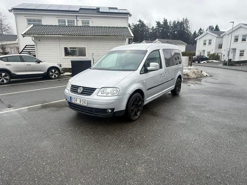 Begagnad VW Caddy Maxi Life Life 105 HK (77 kW) 2008 Minibuss