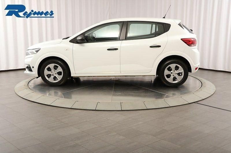 Begagnad Dacia Sandero Essentiel 91 HK (66 kW) 2022 Vit Halvkombi