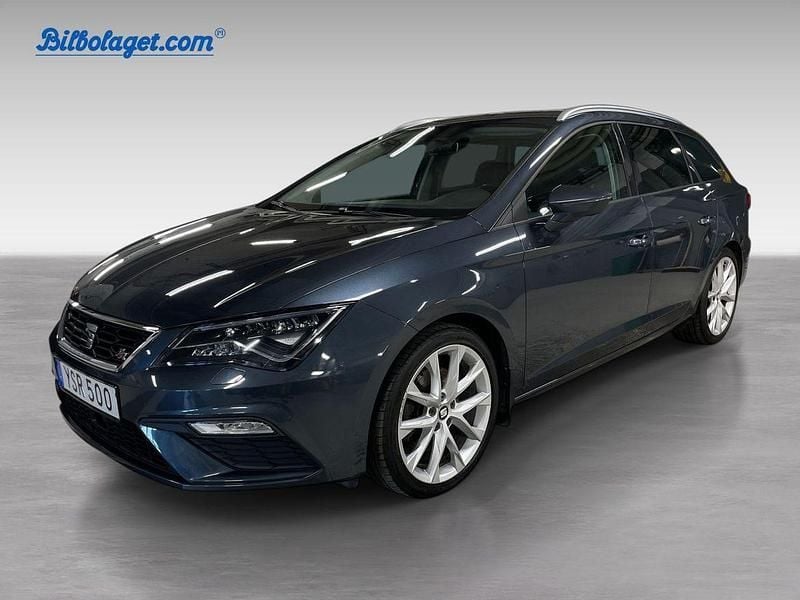 Grå Begagnad 2019 Seat Leon ST Kombi | 219 900 kr - Bild 1/4
