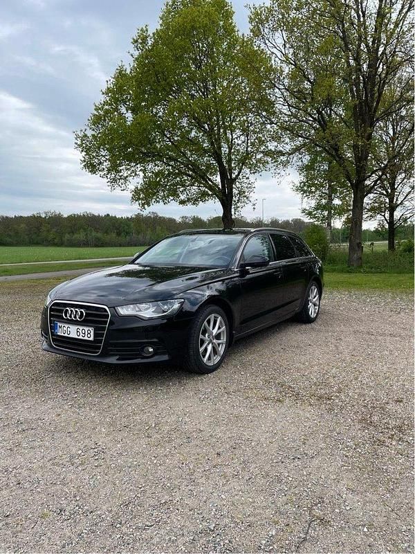 Svart Begagnad 2012 Audi A6 Proline Kombi | 108 000 kr (Marknadspris) - Bild 1/4