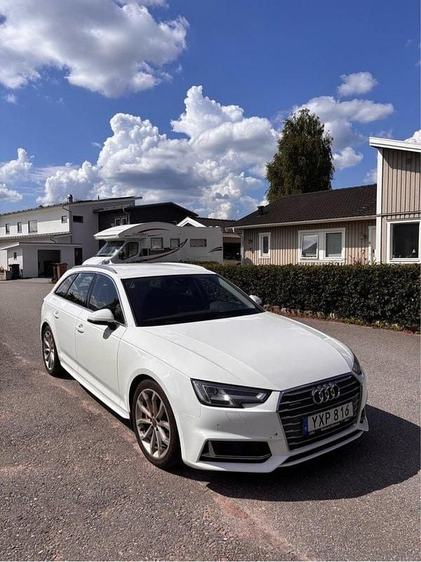 Vit Begagnad 2019 Audi A4 Sport Kombi | 169 000 kr (Marknadspris) - Bild 1/4