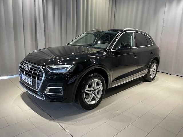 Mytsvart metallic Begagnad 2023 Audi Q5 Advanced Plus SUV | 479 900 kr (Lite dyr) - Bild 1/4