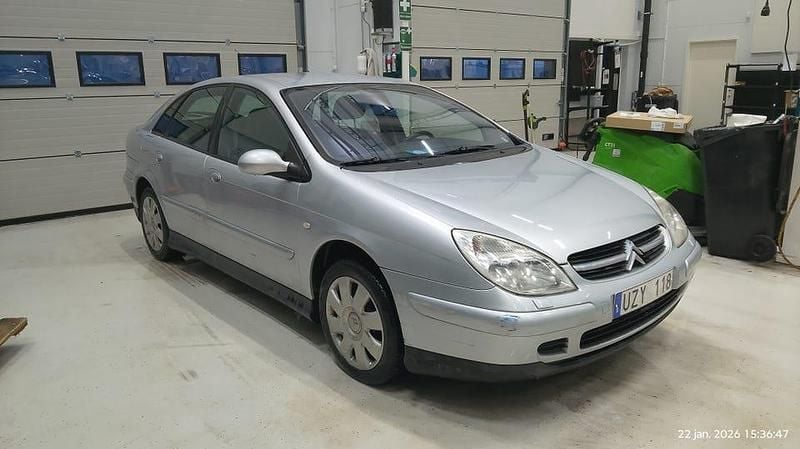 Begagnad Citroën C5 136 HK (100 kW) 2004 Halvkombi