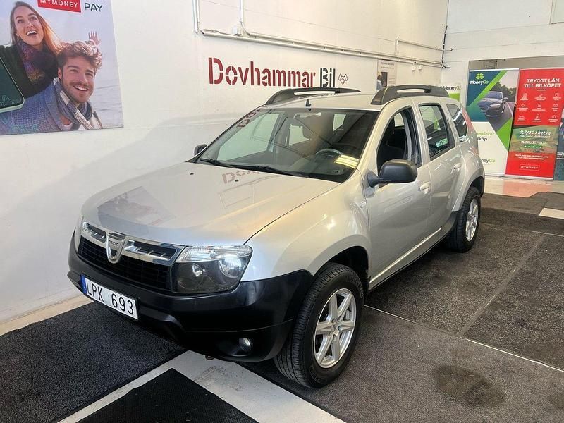 Silver Begagnad 2012 Dacia Duster SUV | 59 900 kr (Bra pris) - Bild 1/4