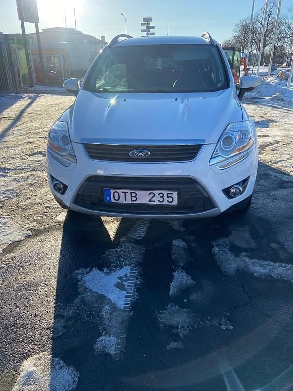 Begagnad Ford Kuga 163 HK (119 kW) 2012 SUV