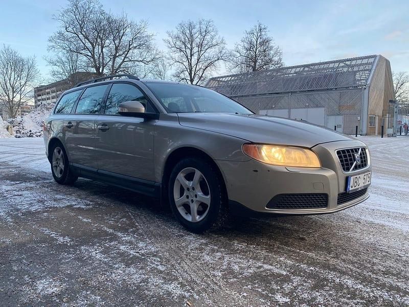 Begagnad Volvo V70 145 HK (106 kW) 2009 Kombi