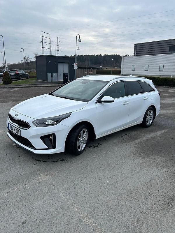 Begagnad Kia Ceed Sportswagon 140 HK (102 kW) 2019 Kombi
