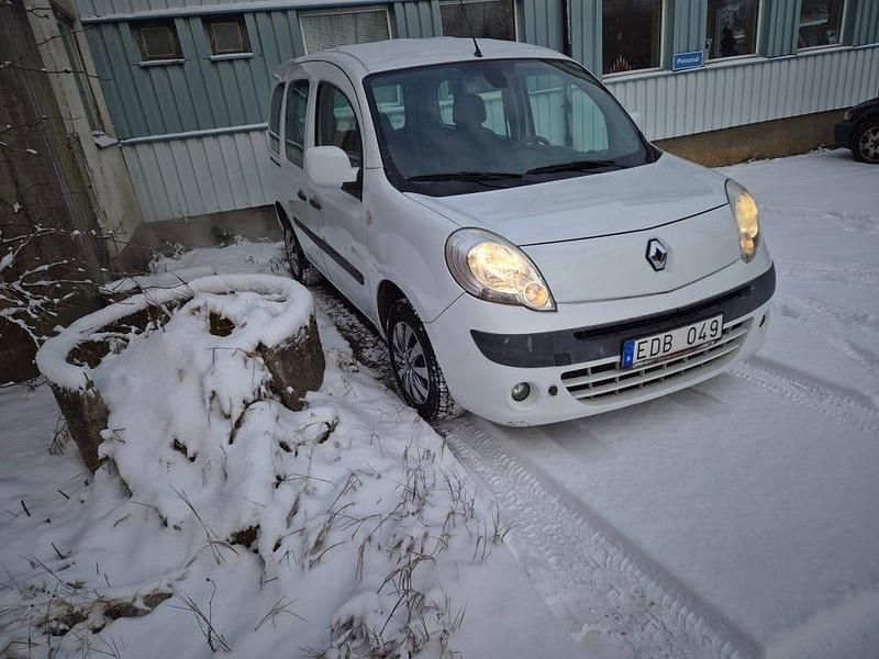 Begagnad 2011 Renault Kangoo Minibuss | 24 000 kr (Marknadspris) - Bild 1/4