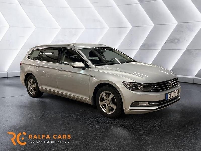 Begagnad VW Passat 150 HK (110 kW) 2016 Silver Kombi
