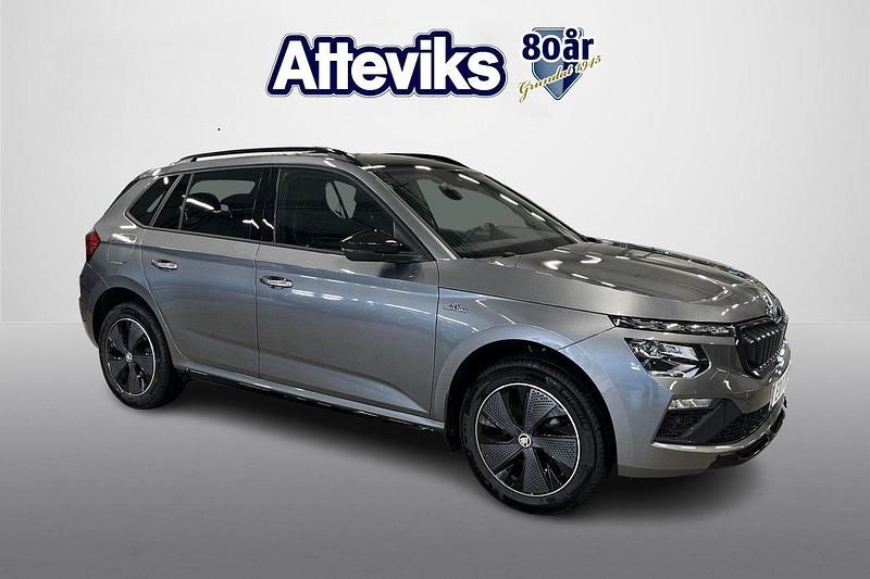 Grå Begagnad 2024 Skoda Kamiq Monte Carlo SUV | 299 000 kr (Lite dyr) - Bild 1/4