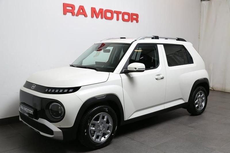 Unbleached ivory Ny 2025 Hyundai Inster Advanced Halvkombi | 279 900 kr (Marknadspris) - Bild 1/4