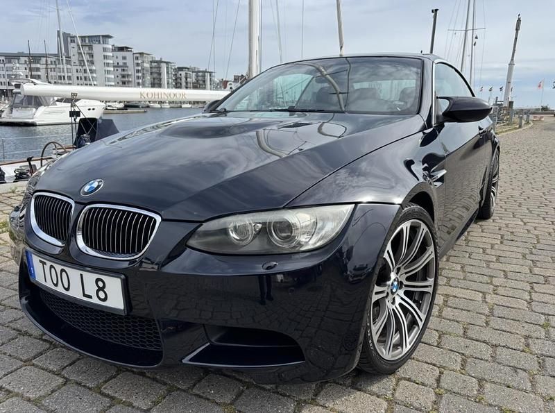 Svart Begagnad 2009 BMW M3 Cabriolet Cab | 355 000 kr (Lite dyr) - Bild 1/4