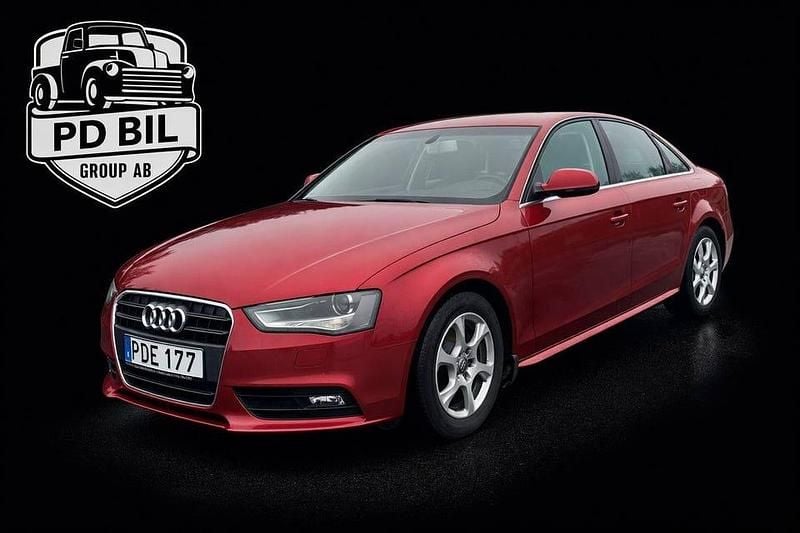 Begagnad Audi A4 136 HK (100 kW) 2011 Röd Sedan
