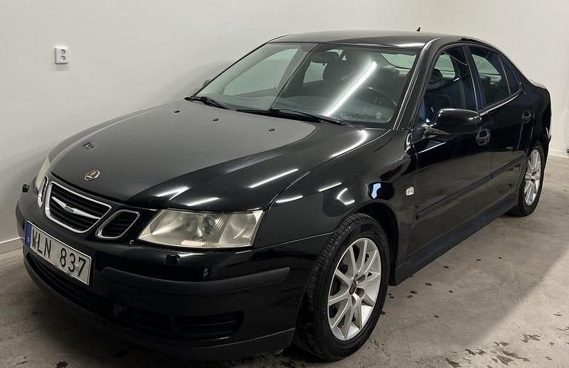 Svart Begagnad 2005 Saab 9-3 | 35 900 kr (Bra pris) - Bild 1/4