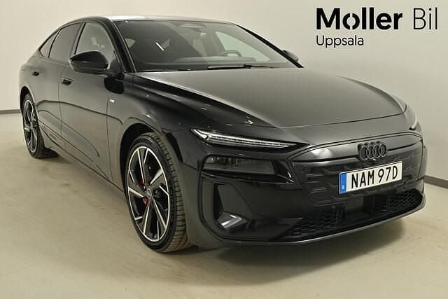 Begagnad Audi e-tron Sportback S-Line 314 kW (428 HK) 2025 Mytsvart metallic SUV