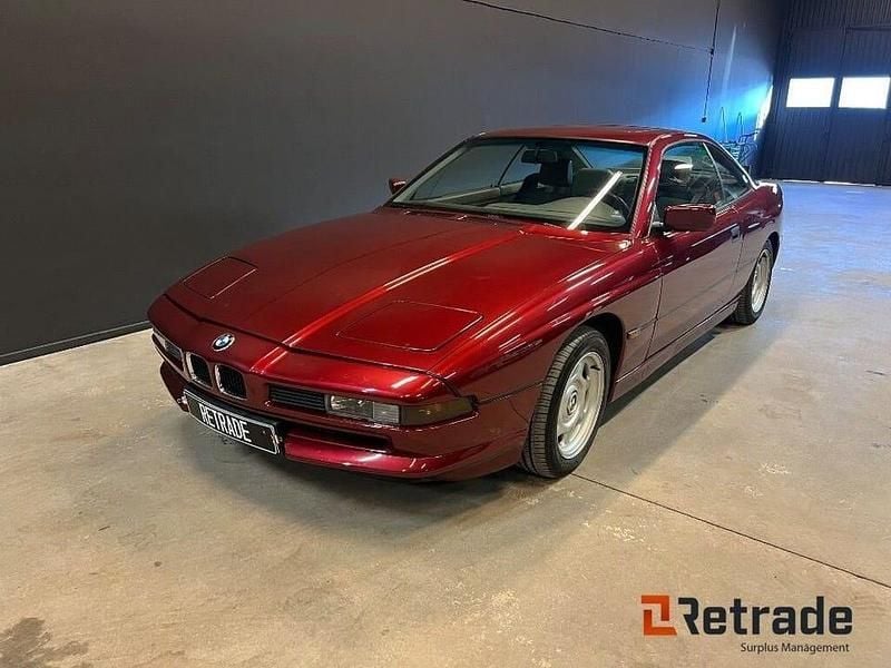 Begagnad BMW 850 301 HK (221 kW) 1990 Calypsoröd Sportkupé