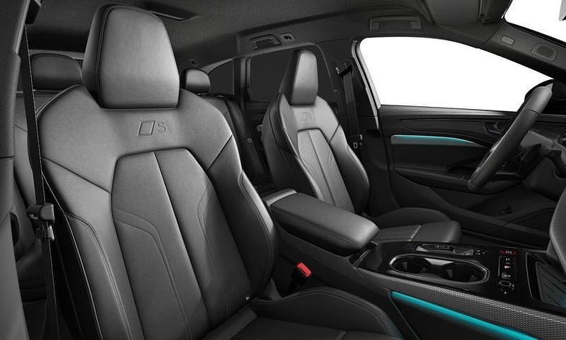 Ny Audi A6 Premium 2026 Grön Kombi