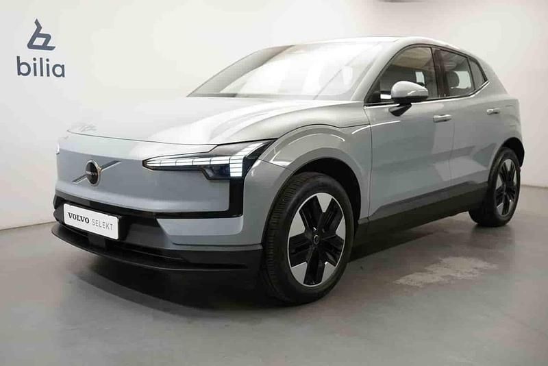 Grå Begagnad 2024 Volvo EX30 Single Motor SUV | 309 900 kr - Bild 1/1