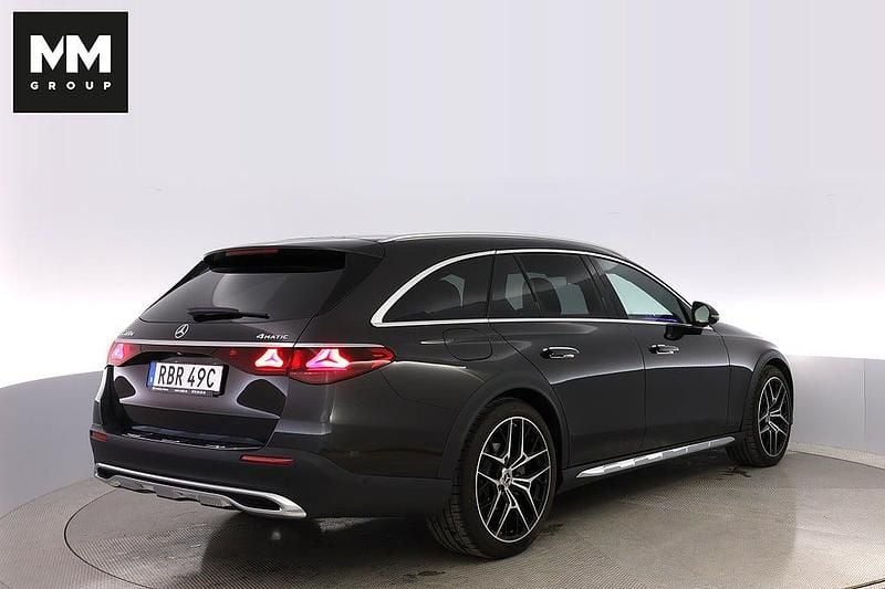 Begagnad Mercedes E220 All-Terrain Avantgarde 198 HK (145 kW) 2024 Grå Kombi