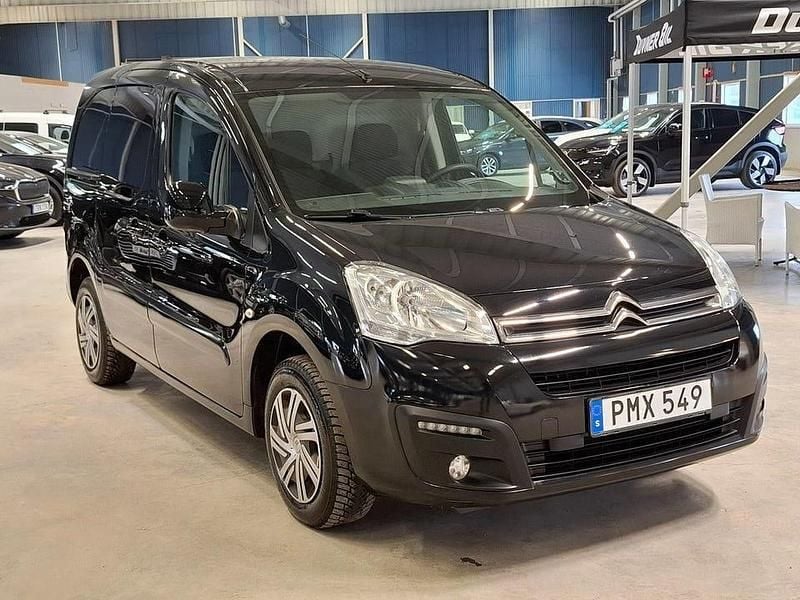 Begagnad Citroën Berlingo 99 HK (72 kW) 2017 Svart Minibuss