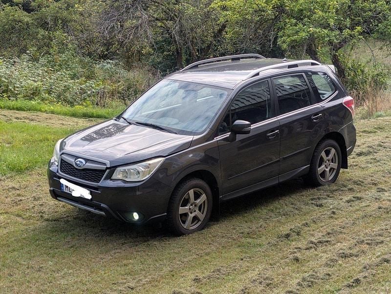 Begagnad 2014 Subaru Forester SUV | 80 000 kr - Bild 1/4