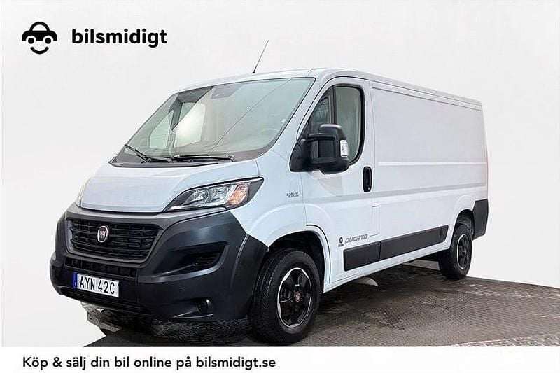 Vit Begagnad 2021 Fiat Ducato Van | 219 800 kr (Superpris) - Bild 1/3