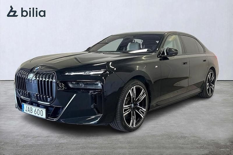 Begagnad BMW i7 Executive 405 kW (551 HK) 2022 Svart Sedan