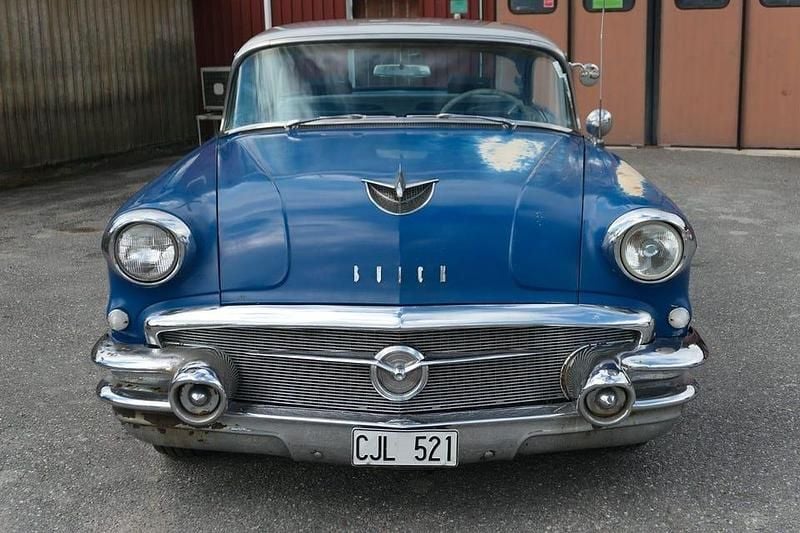 Begagnad Buick Century 258 HK (189 kW) 1956 Sedan