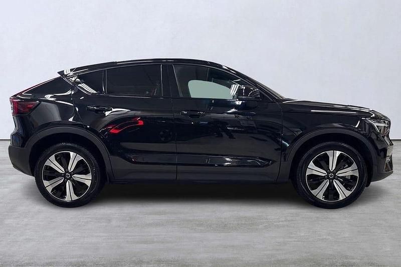Begagnad Volvo C40 Core 172 kW (234 HK) 2022 Svart SUV