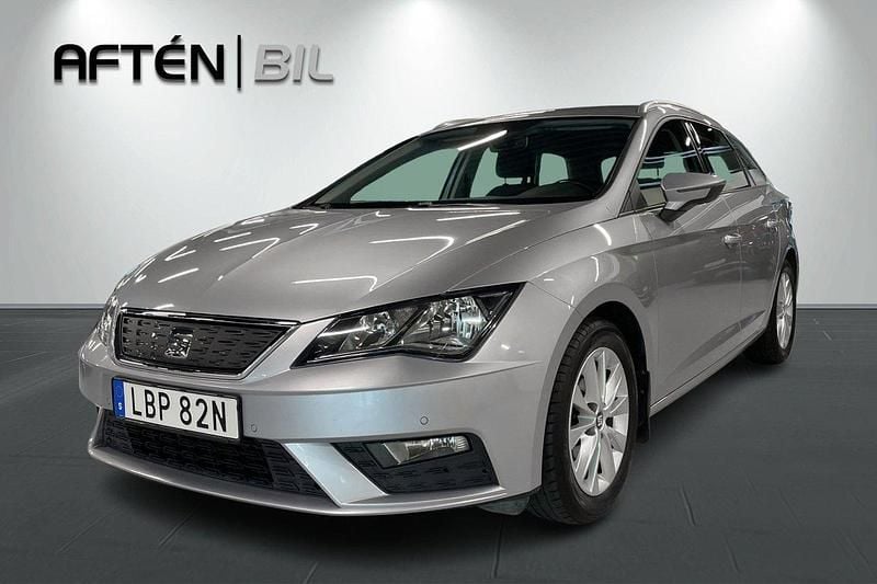 Silver Begagnad 2019 Seat Leon ST Kombi | 129 800 kr (Superpris) - Bild 1/3