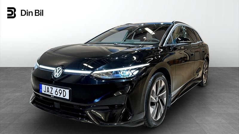 Svart Begagnad 2024 VW ID.7 Comfortline Kombi | 489 900 kr (Bra pris) - Bild 1/4