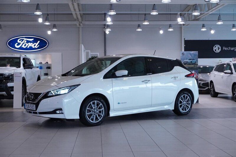 Okänd Begagnad 2018 Nissan Leaf 360º Halvkombi | 139 800 kr (Dyr) - Bild 1/4
